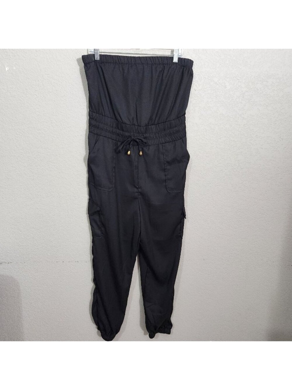 Blush Jumpsuit Womens Medium Black Strapless Side Pockets Cargo Style Cuffed Ank